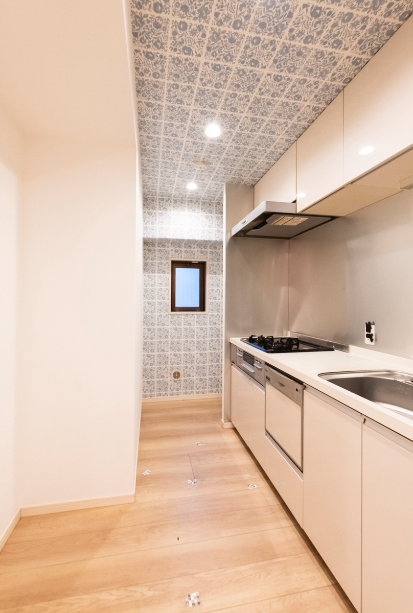 北欧テイストの爽やかキッチン